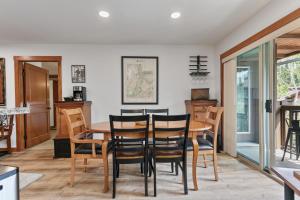 1404 - Two Bedroom Standard Eagle Springs West condo