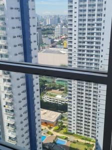 The Grass Residences by Reese T23927