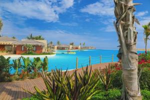 DIAMANTE TOWER LAGOON & GOLF in CABO