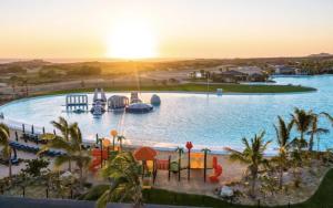 DIAMANTE TOWER LAGOON & GOLF in CABO