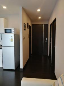 Bright & Stylish 2BR Apt Near Nimman #B604