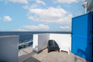 Mare | Fronte Mare con Balcone – Vicino al Centro Storico