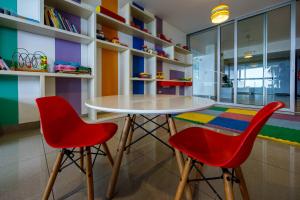 BSR Oceanview Family Flat w Parking