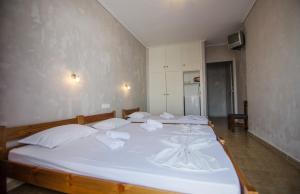 George & Irene Hotel Ios Greece
