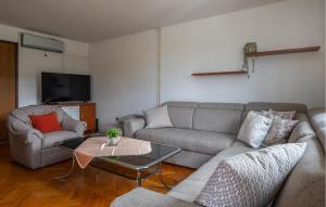 Awesome Home In Pula With Sauna