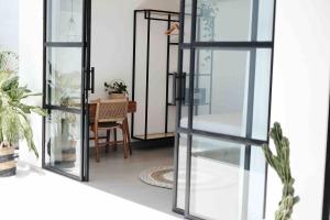 2BR Villa in The Heart of Canggu w Pool, Prime Location