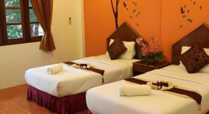 Baan Suan Sook Resort