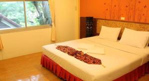 Baan Suan Sook Resort