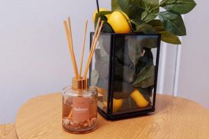 vivid & red - Netflix - City - Wifi - 4 Person