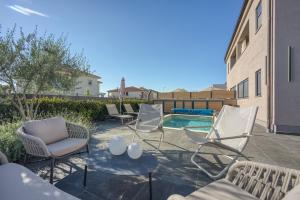 Apartment Abrega with private pool