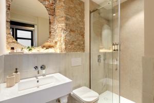 Coeo Santa Maria Cathedral Signature Apartments