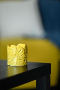 Sunny 1-Bedroom Apartment - StaysbyDais