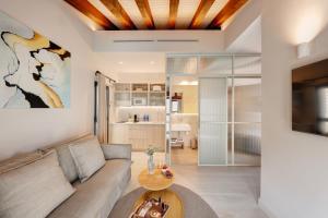Coeo Santa Maria Cathedral Signature Apartments