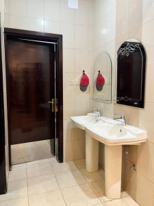 دور كبير بالروضه