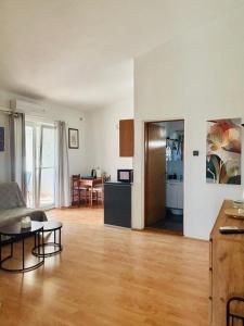 Kaštelina apartments
