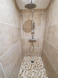 Appartements T2 entierement renover : photos des chambres