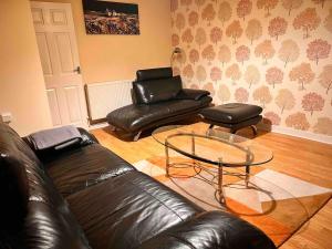 Whole 1 bed flat in Northampton