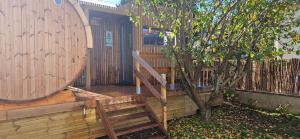 Chalet bois pour 2 avec balnéo - Ubytování bez kategorie ve městě Le Puy