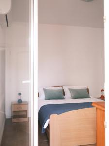 Kotoro Apartment, Sea View, 60m to Beach, Free Parking