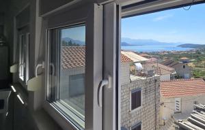 1 Bedroom Beautiful Apartment In Slatine