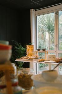 Hotels Hotel Aigue Marine : photos des chambres