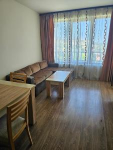 Апартамент Ломбарди-Балчик