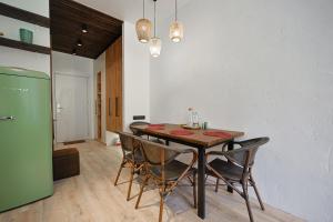 Bali Vibes in Georgia,Premium Studio with Forest View & Beach Access