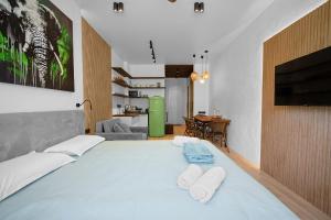 Bali Vibes in Georgia,Premium Studio with Forest View & Beach Access