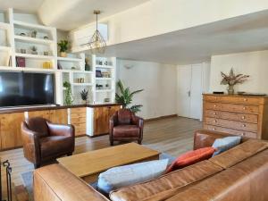 Appartements Centre ville - Triplex Les Cordeliers - 6 couchages -Air Conditionne : photos des chambres