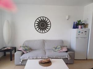 T2 RESIDENCE ATALAYA PUERTO DEL CARMEN LANZAROTE NOUVEAU appartement entièrement rénove