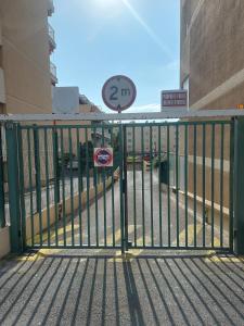 Quiet and air-conditioned studio - near Nice and Cannes