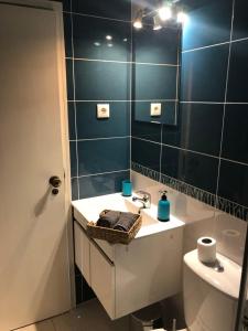 2 bedrooms Sea view Beach 100 m amazing terace