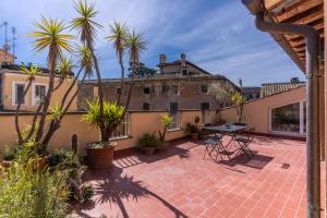 Frangipane Colosseum Apartments