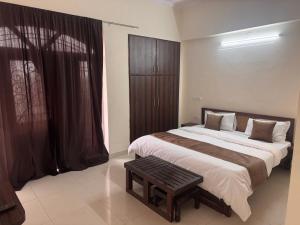 Helo Stay Model Town Jagatpura