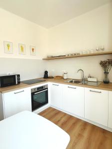 Ponente Blue Appartamenti, 7