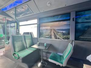 Appartements Nuit en BUS insolite pour une escapade romantique ou familiale : photos des chambres