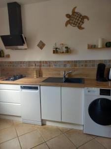 Logement 2 personnes cosy avec petit jardin