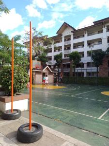 One Oasis Ortigas H212