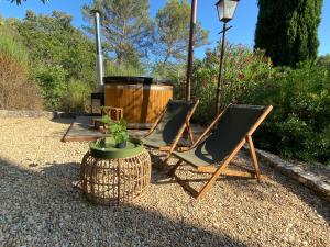 Maisons d'hotes Cabanon Tihou bain nordique privatif piscine havre de paix : photos des chambres