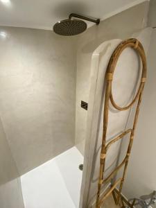 Cabanon Tihou bain nordique privatif petit déjeuner gourmand piscine