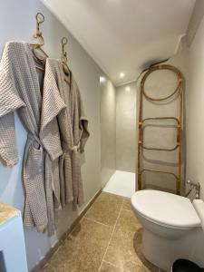 Maisons d'hotes Cabanon Tihou bain nordique privatif piscine havre de paix : photos des chambres