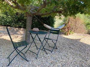 Maisons d'hotes Cabanon Tihou bain nordique privatif piscine havre de paix : photos des chambres