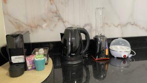 Loft novo com banheira de imersão a 5min da Vila Germânica ar e garagem