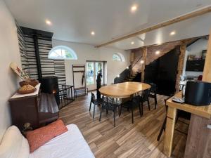 Villas La Grange de Saint-Martin / Les ecuries du Chateau St-Martin : photos des chambres