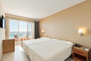 Double Room with Front Sea View (2 Adults) room in Hotel Best Roquetas