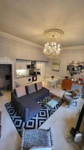 City Centre Georgian Style Apartment