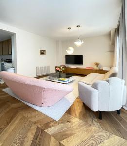 Appartements Design apartment with air conditioning, 5 minutes from Paris : Appartement 3 Chambres