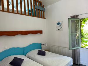 Hotels Logis Hotel La Demeure du Perron : photos des chambres