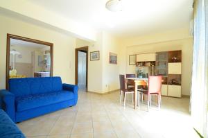 Tra il fuoco dellEtna e Taormina