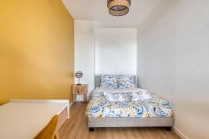 Appartements Le Super 10 - Free Parking, Fast WiFi, Calm - Top Angers, Families & Groupes : photos des chambres